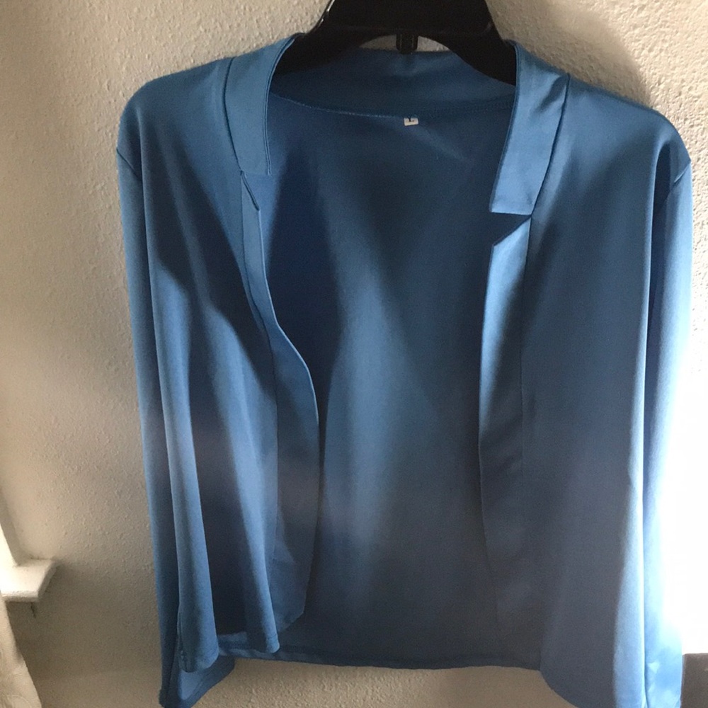 Blue Minimalist Blazer with Relaxed Fit
